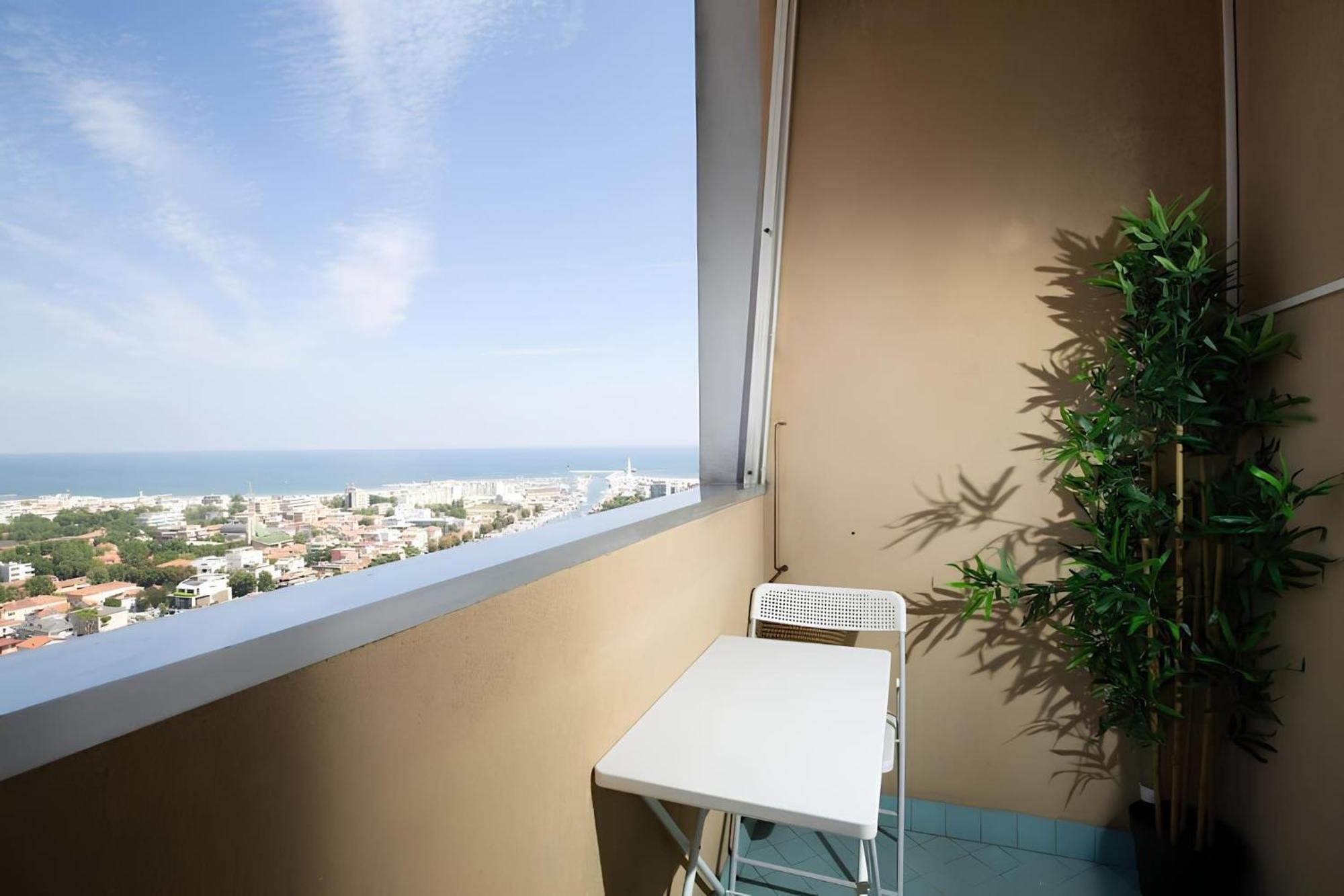 Attico Luxury 145Mq Marina 500M Da Mare E Centro Apartment Rimini Exterior photo